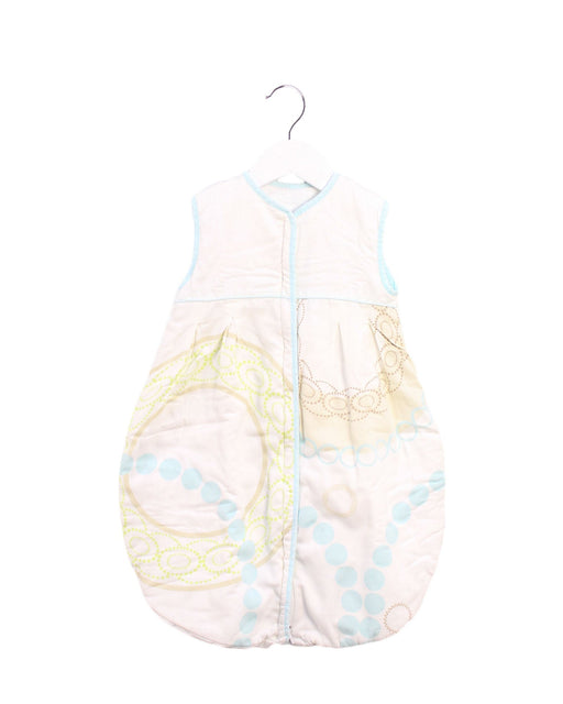 A White Sleepsacs from Stokke in size O/S for neutral. (Front View)