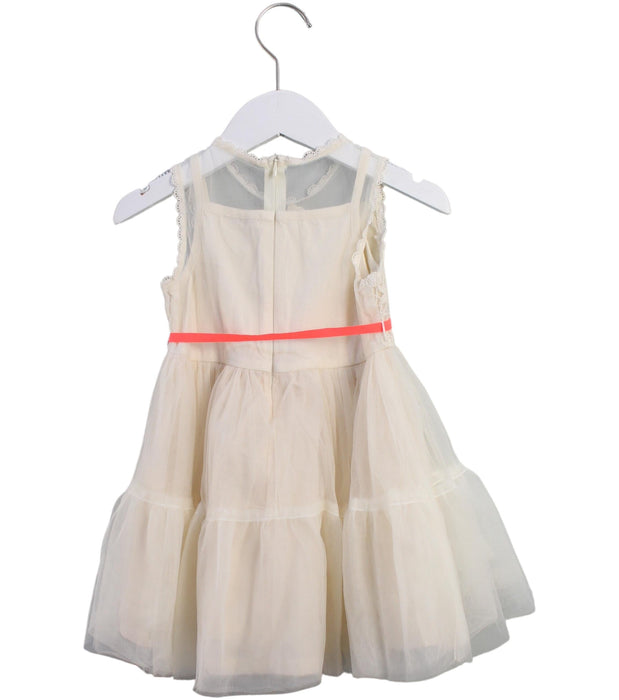 A White Sleeveless Dresses from Mardi Amber in size 7Y for girl. (Back View)