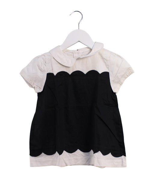 A Black Short Sleeve Tops from Janie & Jack in size 5T for girl. (Front View)