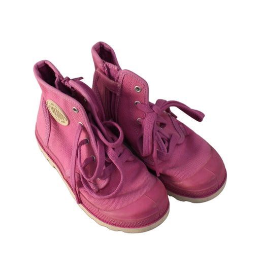 A Pink Casual Boots from Palladium in size 5T for girl. (Front View)