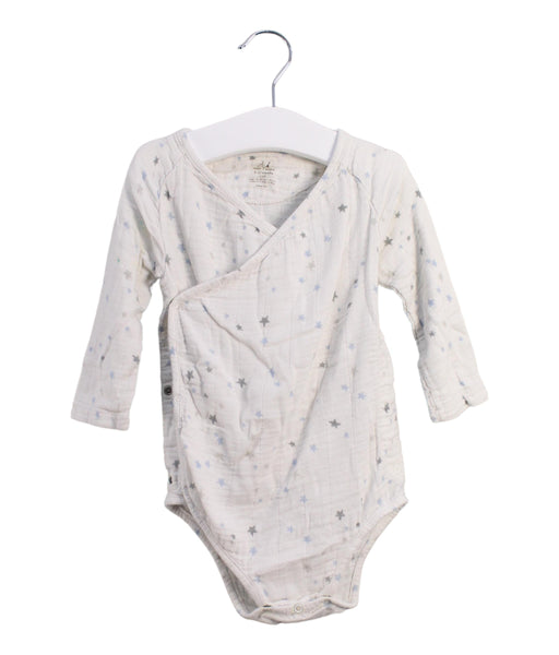 A White Long Sleeve Bodysuits from Aden & Anais in size 6-12M for neutral. (Front View)