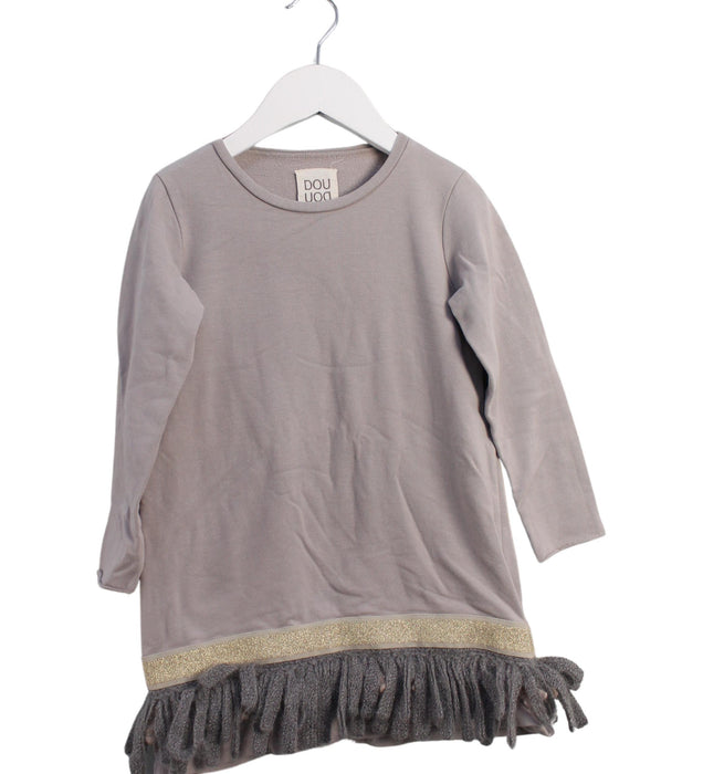 A Grey Long Sleeve Dresses from DOUUOD in size 4T for girl. (Front View)