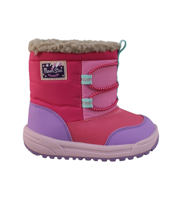 A Pink Winter Boots from Moonstar in size 4T for girl. (Back View)