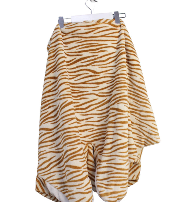 A Brown Blankets from Babymio in size O/S for neutral. (Back View)