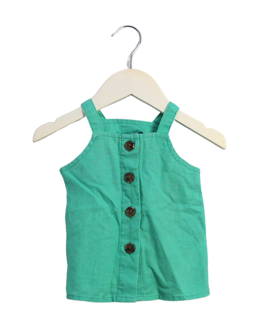 A Green Shorts Sets from Seed in size 3-6M for girl. (Front View)