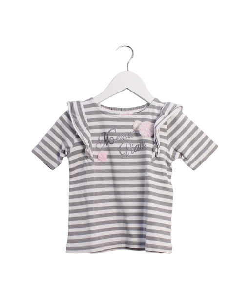 A Grey Short Sleeve T Shirts from Mezzo Piano in size 4T for girl. (Front View)