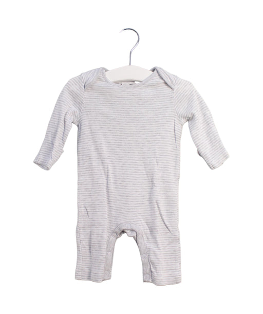 A Grey Long Sleeve Jumpsuits from The Little White Company in size Newborn for boy. (Front View)