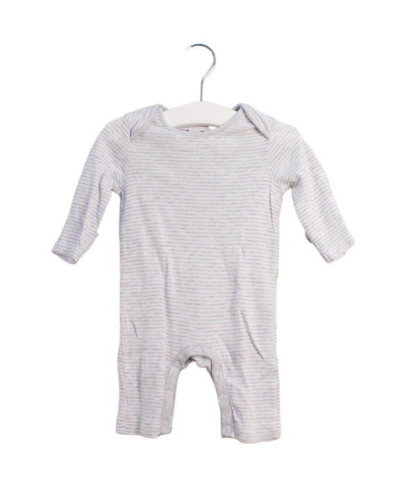 A Grey Long Sleeve Jumpsuits from The Little White Company in size Newborn for boy. (Front View)