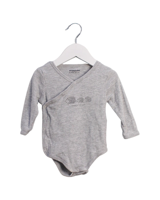 A Grey Long Sleeve Bodysuits from Vertbaudet in size 6-12M for boy. (Front View)