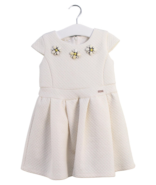 A Ivory Short Sleeve Dresses from Liu Jo in size 2T for girl. (Front View)