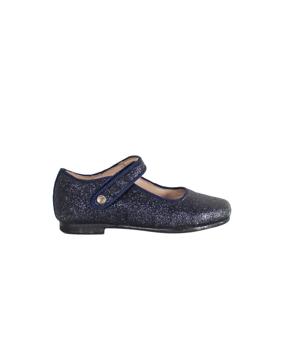 A Navy Dress Shoes from Jacadi in size 3T for girl. (Back View)