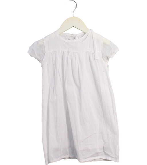 A White Short Sleeve Dresses from Siseo Olive in size 4T for girl. (Front View)
