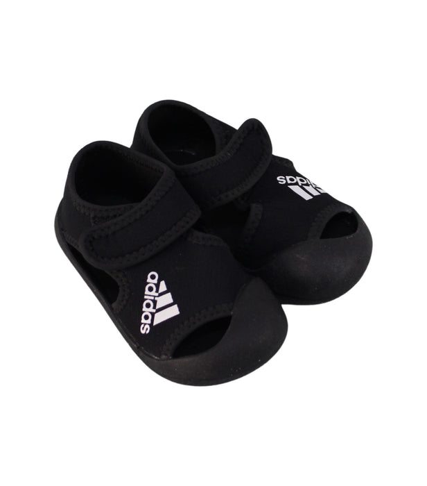 A Black Sandals from Adidas in size EU21-/-US5 for boy. (Front View)