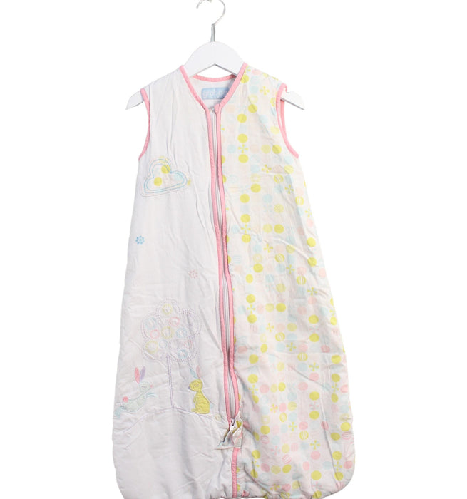 A White Sleepsacs from The Gro Company in size 6-12M for girl. (Front View)