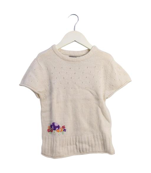 A Ivory Short Sleeve Tops from Chickeeduck in size 5T for girl. (Front View)