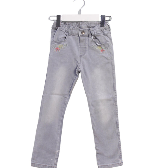 A Grey Jeans from La Compagnie des Petits in size 4T for girl. (Front View)