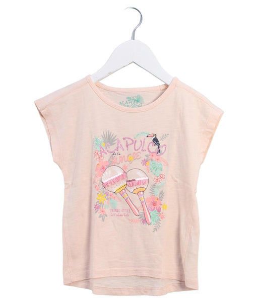 A Pink Short Sleeve T Shirts from La Compagnie des Petits in size 5T for girl. (Front View)