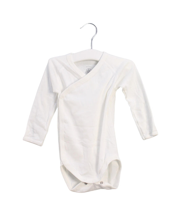 A White Long Sleeve Bodysuits from Petit Bateau in size 6-12M for neutral. (Front View)