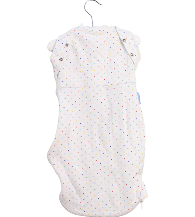 A White Swaddles from The Gro Company in size 0-3M for neutral. (Back View)