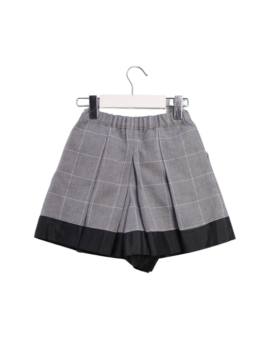 A Grey Skorts from Comme Ca Ism in size 2T for girl. (Back View)