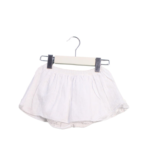 A White Bloomers from Dior in size 3-6M for girl. (Front View)
