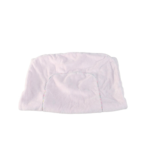 A Pink Changing Mats & Covers from Jacadi in size O/S for girl. (Front View)