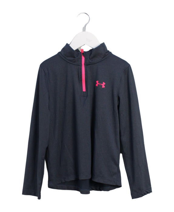 A Grey Zippered Sweatshirts from Under Armour in size 6T for girl. (Front View)