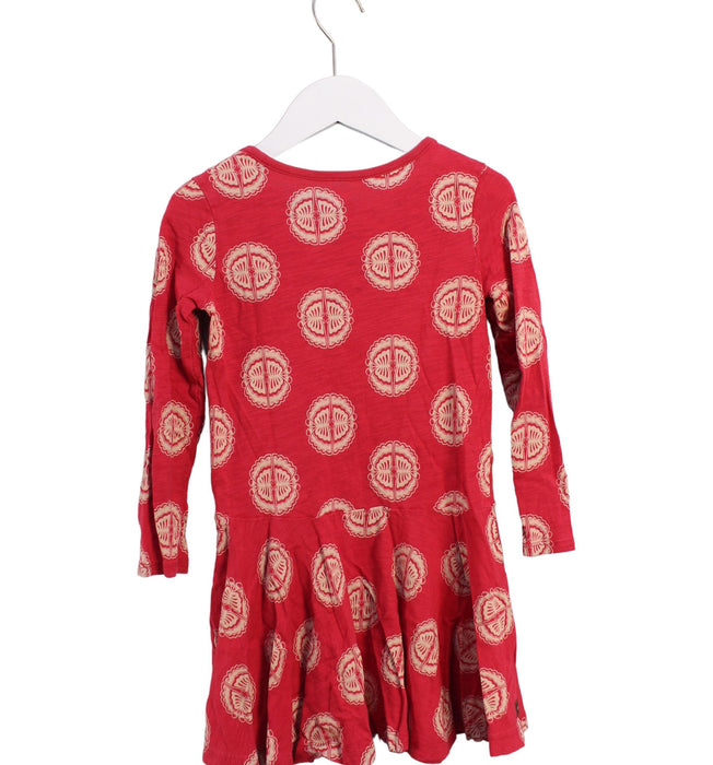 A Red Long Sleeve Dresses from Tea in size 5T for girl. (Back View)