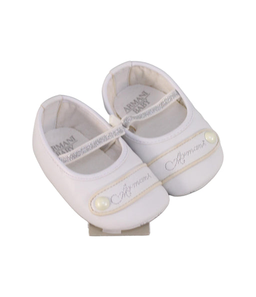 A White Flats from Armani in size 12-18M for girl. (Front View)