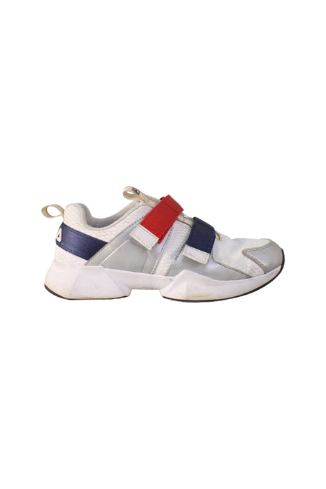 A White Sneakers from Fila in size 10Y for boy. (Back View)