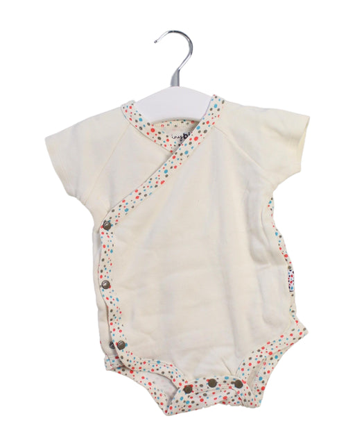 A Ivory Short Sleeve Bodysuits from TinyBitz in size 3-6M for girl. (Front View)