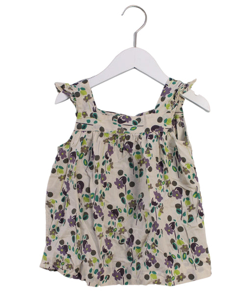 A White Sleeveless Tops from Bonpoint in size 6T for girl. (Front View)