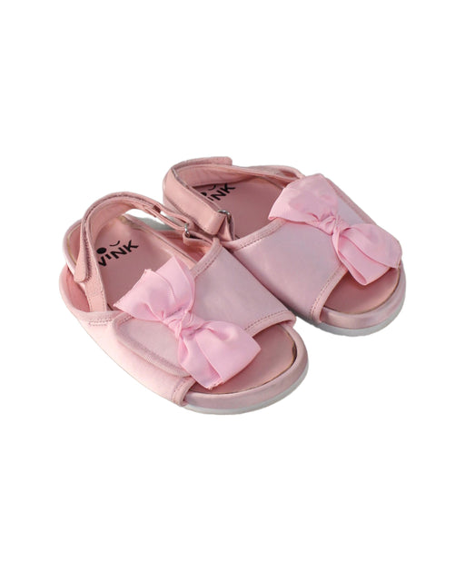 A Pink Sandals from WiNK in size 6T for girl. (Front View)