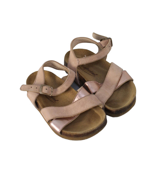 A Pink Sandals from Bonpoint in size 18-24M for girl. (Front View)