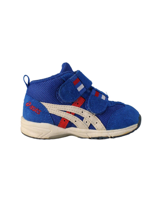 A Blue Sneakers from ASICS in size 12-18M for boy. (Back View)
