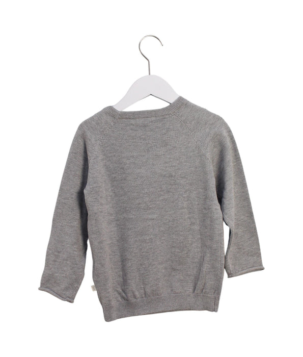 A Grey Knit Sweaters from Felix & Mina in size 4T for boy. (Back View)