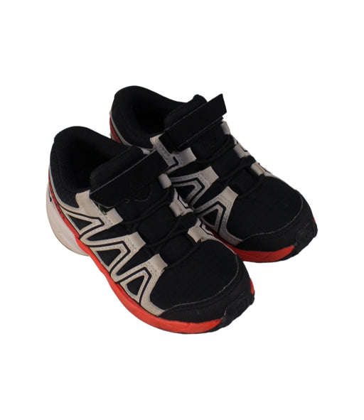 A Black Sneakers from Salomon in size 5T for boy. (Front View)