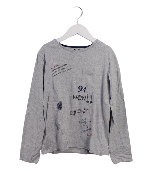 A Grey Long Sleeve Tops from La Compagnie des Petits in size 12Y for boy. (Front View)