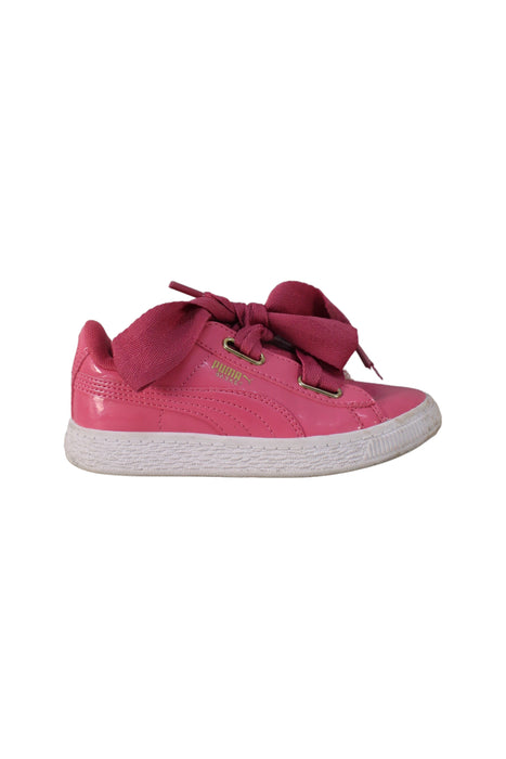 A Pink Sneakers from Puma in size 5T for girl. (Back View)