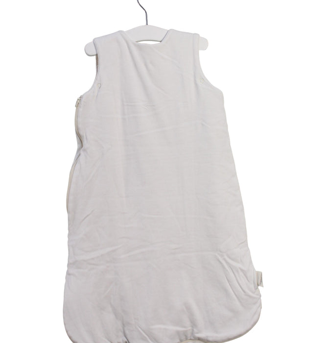 A White Sleepsacs from Natures Purest in size 0-3M for neutral. (Back View)