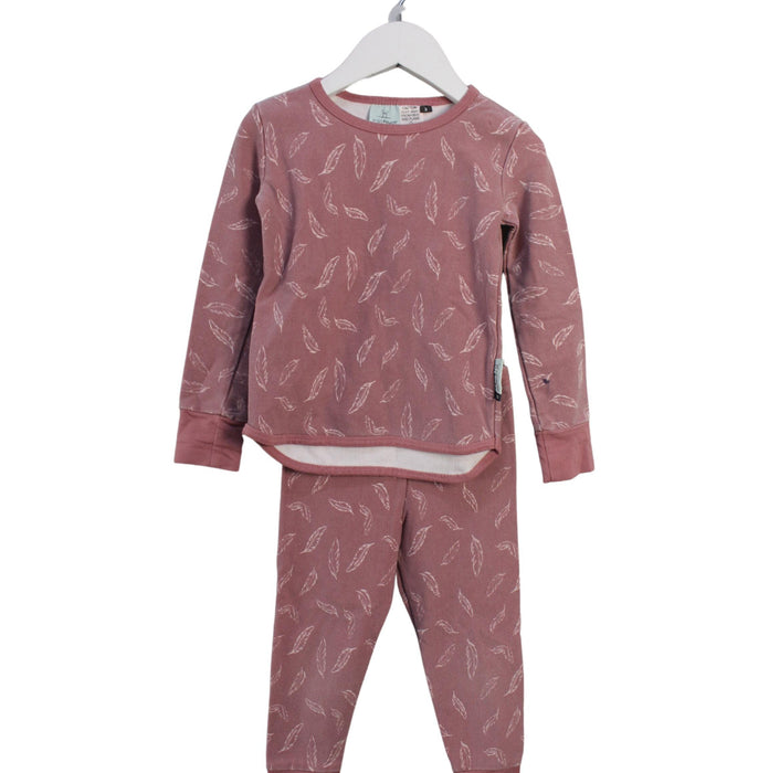 A Pink Pyjama Sets from ErgoPouch in size 3T for girl. (Front View)
