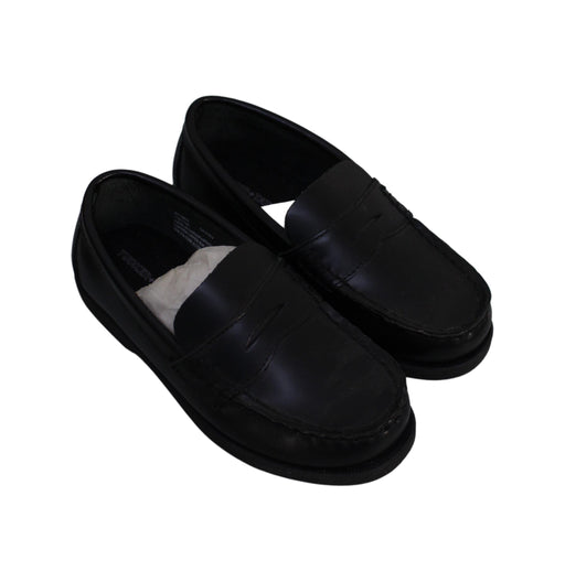 A Black Loafers & Moccasins from Tucker & Tate in size 7Y for girl. (Front View)