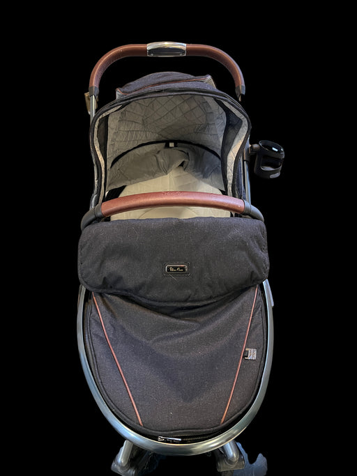 A Grey Strollers & Accessories from Silver Cross in size Newborn for neutral. (Front View)
