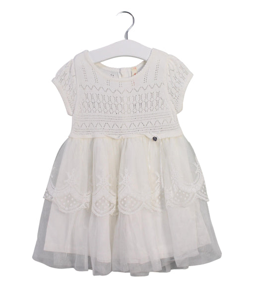 A White Short Sleeve Dresses from Momonittu in size 2T for girl. (Front View)