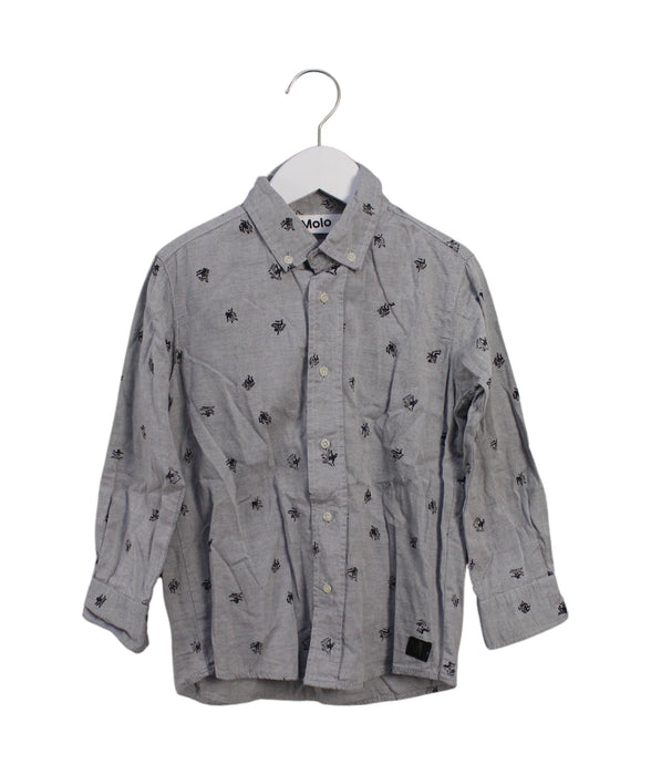 A Grey Shirts from Molo in size 5T for boy. (Front View)