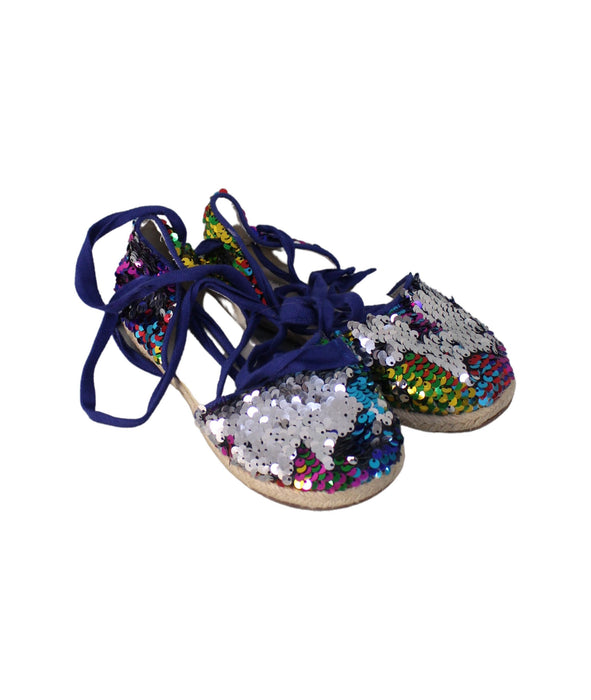 A Metallic Sandals from Crewcuts in size 7Y for girl. (Front View)