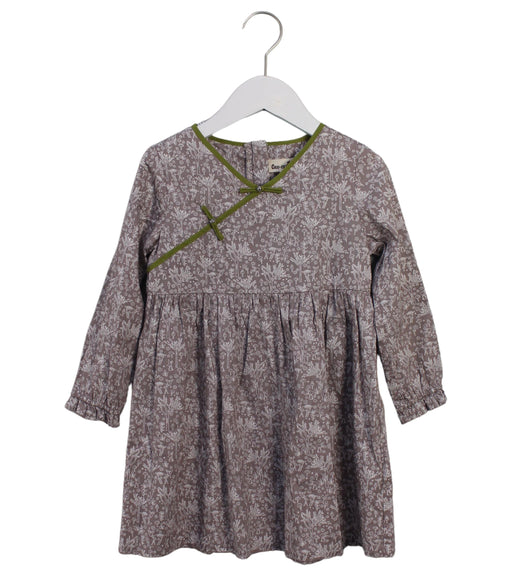 A Grey Long Sleeve Dresses from Chouchou Chic in size 4T for girl. (Front View)