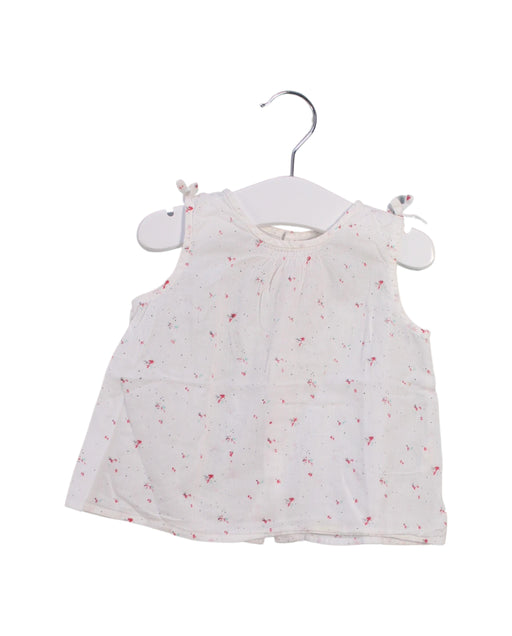 A White Shorts Sets from Bonpoint in size 3-6M for girl. (Front View)