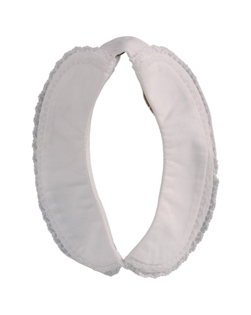 A White Collars from Les Enfantines in size 12-18M for girl. (Front View)