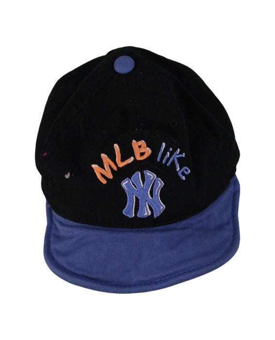 A Black Caps from MLB in size O/S for boy. (Front View)